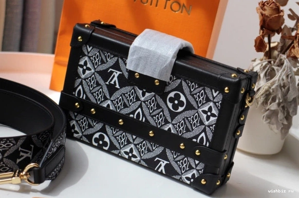 WIS 1854 PETITE MALLE VUITTON LOUIS SINCE 0726
